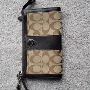 Coach wallet/wristlet